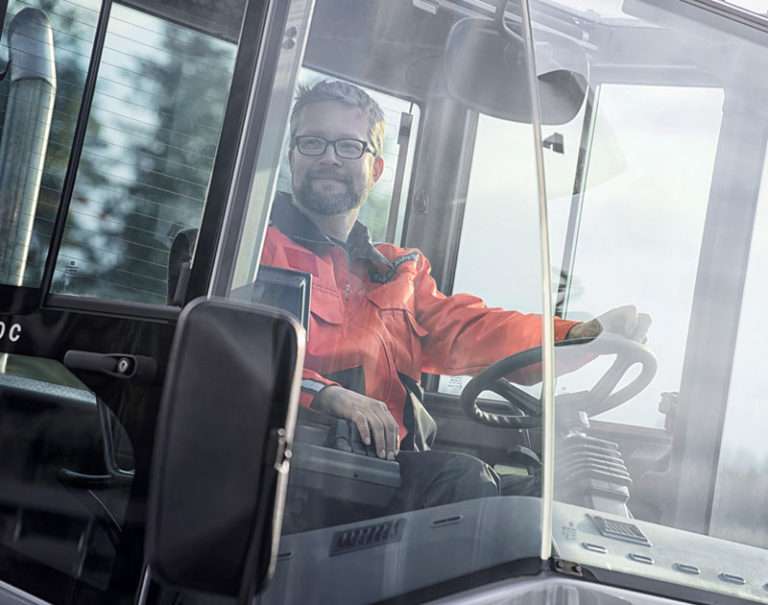 19-optima-cabin-768x605