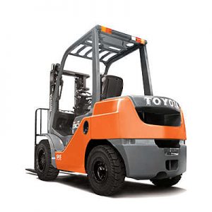 Engine-powered forklift trucks